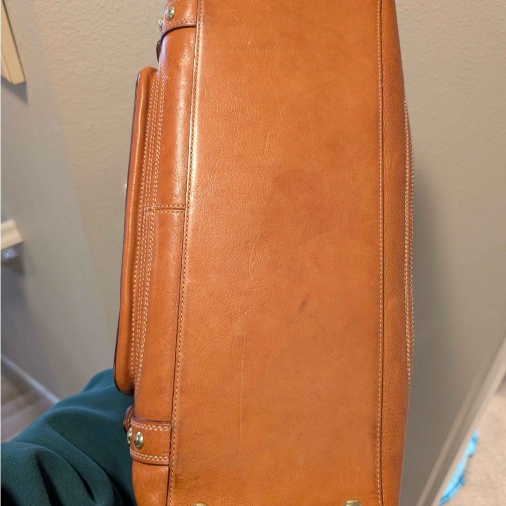 Coach Legacy Hamptons Miranda Satchel 11085 - Picture 4 of 8
